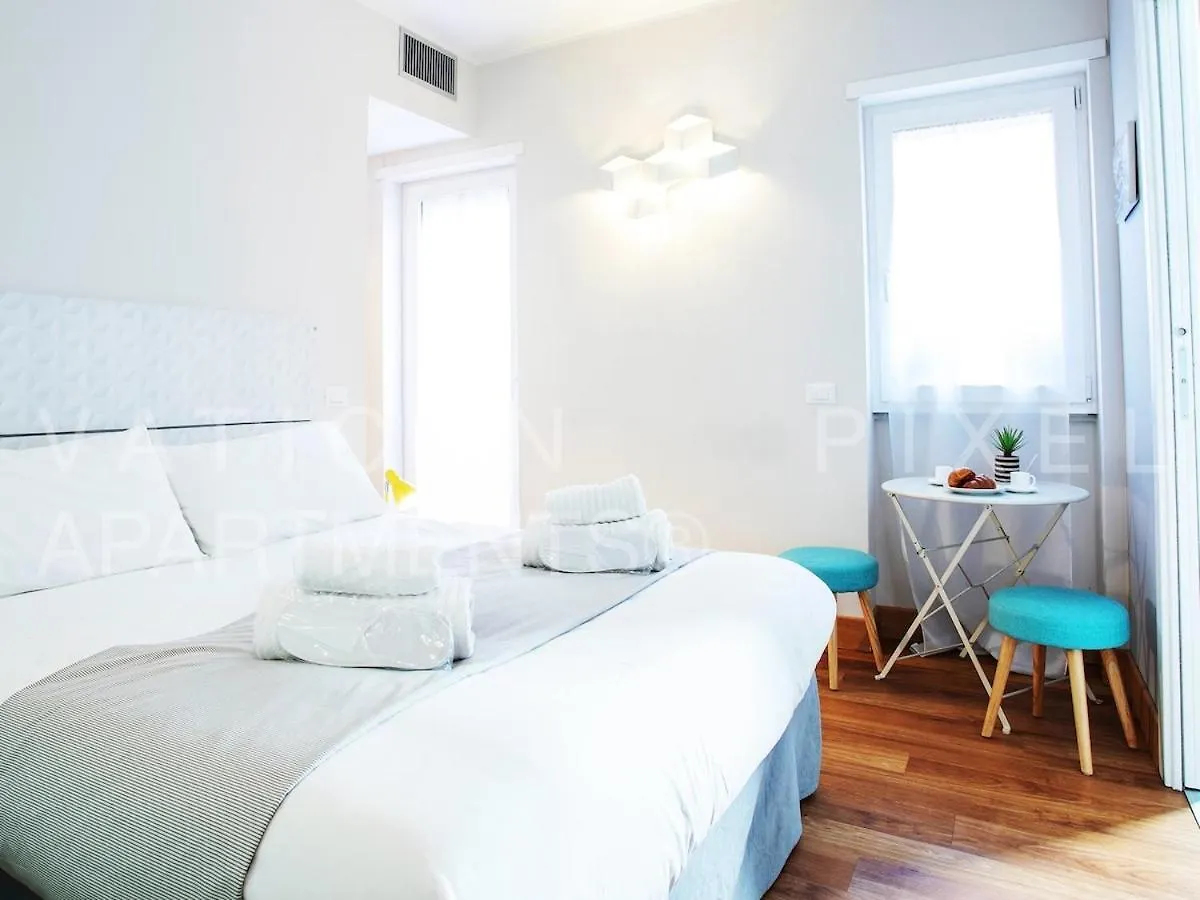 Double Pixel Apartments Rome